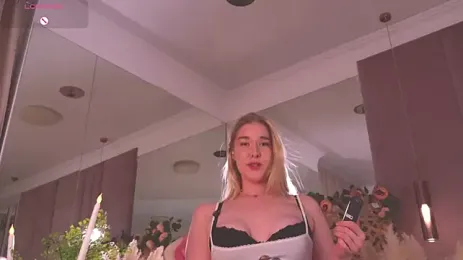 Smiley_Mia — Stripchat stream photo (Aug 2026)