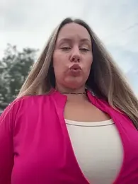 Mona_Plus — Stripchat stream photo (Mar 2026)