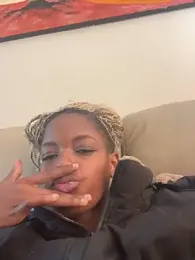 xSATIVAx — Stripchat profile photo