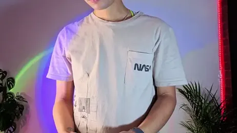 cameron_cum — Stripchat stream photo (Apr 2025)