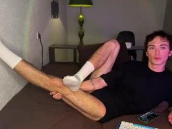 xavier_200 — Chaturbate stream photo (Jun 2026)