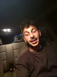 Iulianmarius12 — Stripchat stream photo (Feb 2026)