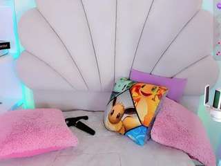 valentinamarinn — Camsoda stream photo (Mar 2026)