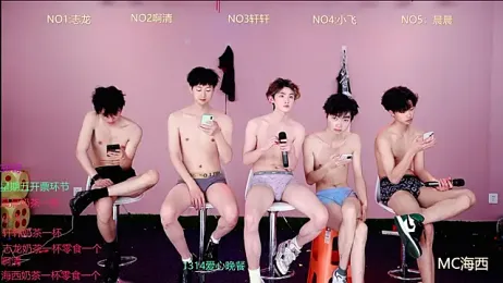 S-Lucky1 — stripchatでウェブカムモデルオンライン