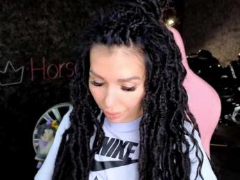 -BABAYAGA- — bongacams