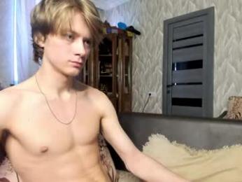 milkiwy — Chaturbate stream photo (Apr 2026)