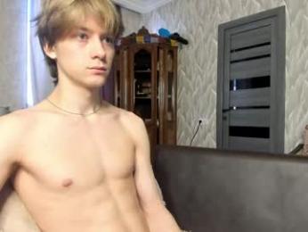 milkiwy — Chaturbate stream photo (Apr 2026)