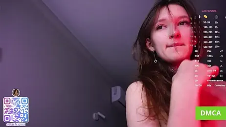 Adeles_vibes — Stripchat stream photo (Apr 2026)