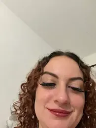 CurlyChloe — stripchat