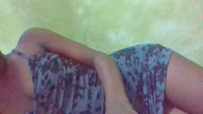 petitelavishey1 — Cam4 stream photo (Dec 2025)