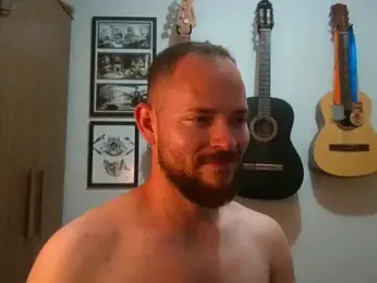 comedordecasada30 — Stripchat stream photo (Aug 2026)