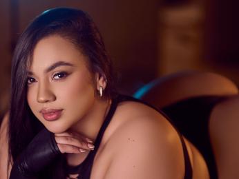 CarolineBleir — Livejasmin stream photo (Jul 2025)