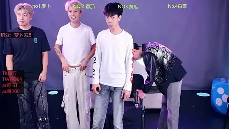 Looknice-001 — Stripchat stream photo (Apr 2026)