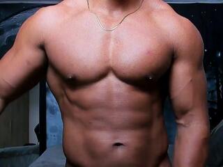 Cris Cruz — Flirt4free stream photo (Mar 2026)