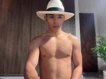 joulianogreco1 — Chaturbate stream photo (Nov 2025)