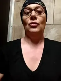 Mona_The_MILF — Stripchat stream photo (Jul 2026)