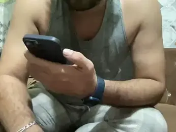 hunkboy09 — stripchatでウェブカムモデルオンライン