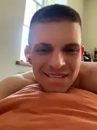 VelvetKingg — Stripchat stream photo (Apr 2026)