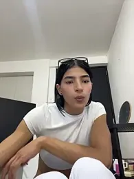 Ema_Rose_ — Stripchat stream photo (Apr 2026)