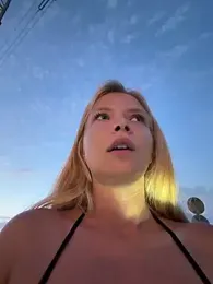 AnastasiaAniess — Stripchat stream photo (Sep 2026)