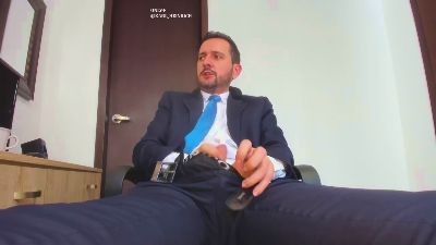 KarlBoss — Cam4 stream photo (Apr 2026)