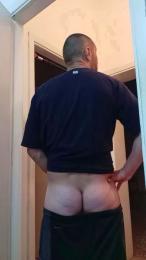 Tronista35 — cam4でウェブカムモデルオンライン