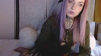 InesDesire — Cam4 stream photo (Nov 2025)