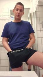 olli_36 — Cam4 stream photo (Apr 2026)