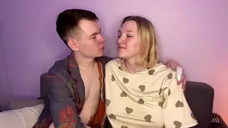 julielourens — Stripchat stream photo (Feb 2026)