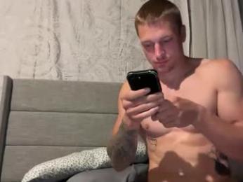 blue_eyed_beau — chaturbateでウェブカムモデルオンライン
