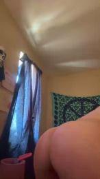 SlipperySummers — Cam4 stream photo (Apr 2026)
