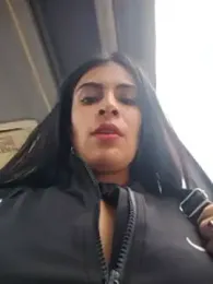 Astrid-- — Stripchat stream photo (May 2026)