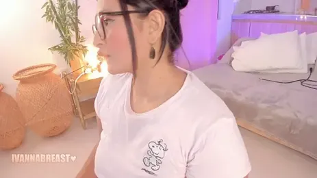 Ivannabreast_Official — stripchat