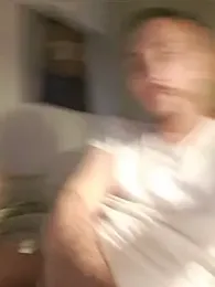 Yris-04 — Stripchat stream photo (Sep 2026)