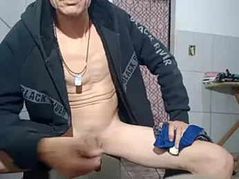 BrenoAvelar — Stripchat stream photo (Jun 2026)