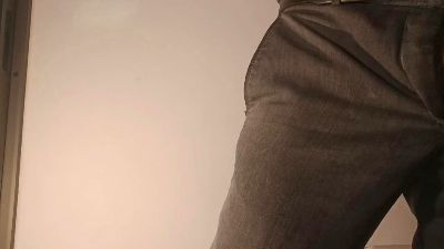 25x6cms — Cam4 profile photo
