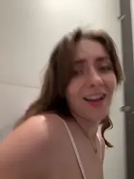 MariiD — stripchatでウェブカムモデルオンライン