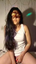 LaFlacaHot77 — Cam4 stream photo (Apr 2026)