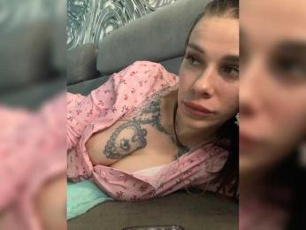 deva_maria — Bongacams stream photo (Apr 2026)