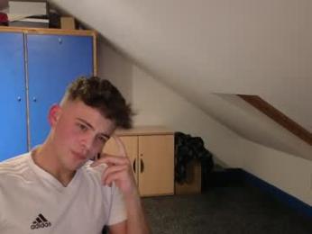 adr_twink — Chaturbate stream photo (Apr 2026)