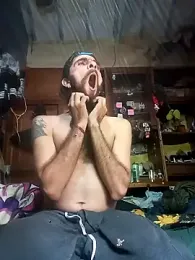 hairy_mannn — stripchat