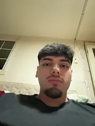 emir343475 — Stripchat stream photo (Mar 2026)