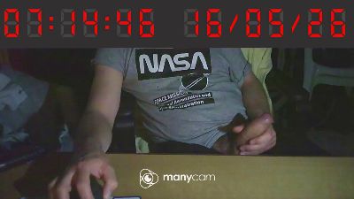 dark_knigh75 — Cam4 stream photo (May 2026)