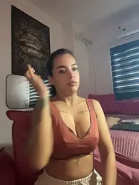 Srta_Jhenny — Stripchat stream photo (Sep 2026)