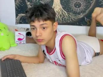 andy_belier — chaturbateでウェブカムモデルオンライン