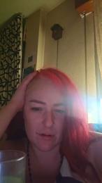 iris208 — Cam4 stream photo (May 2026)