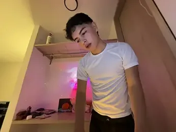 Blum_icee — Stripchat stream photo (Jan 2026)