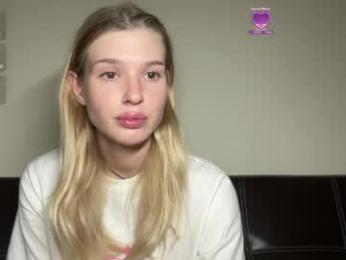 pussymoneywet — chaturbateでウェブカムモデルオンライン