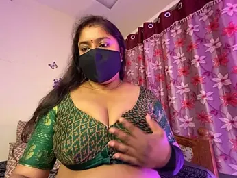 LouleyRanii — Stripchat stream photo (Apr 2026)