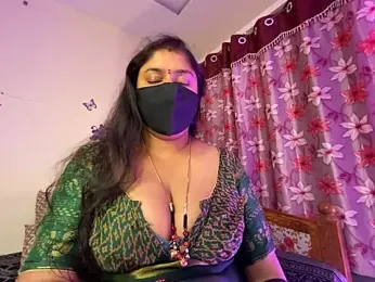 LouleyRanii — Stripchat stream photo (Apr 2026)